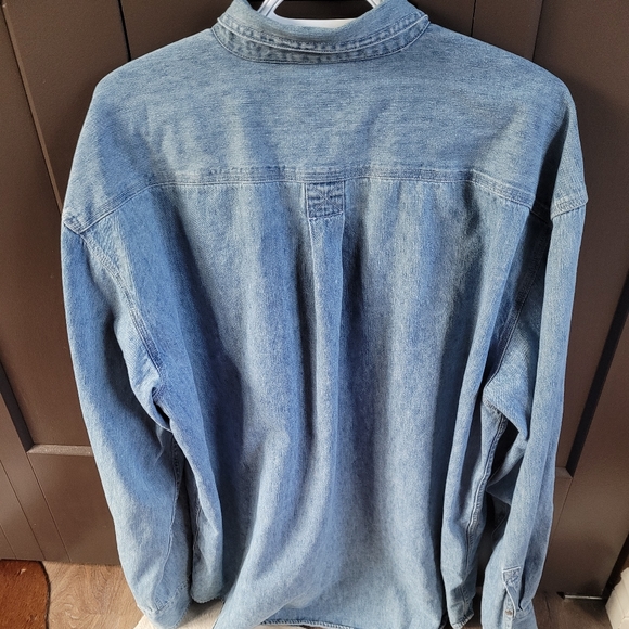 Jim Beam denim long sleeve shirt. - Picture 3 of 12